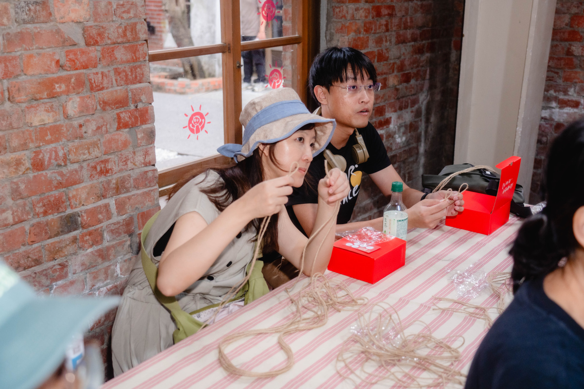 至善培力的織山工作室_友點織事，帶領民眾體驗原民文化與編織之美。