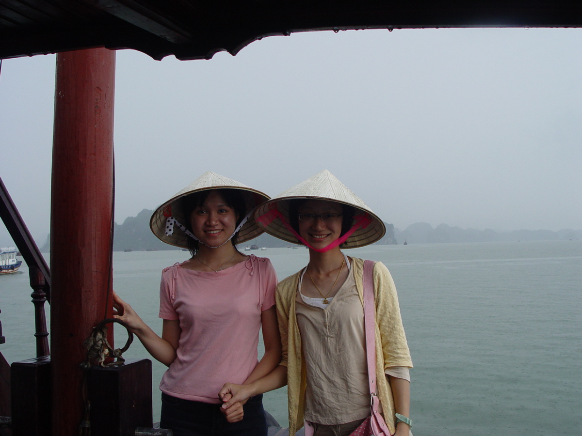 民國93年參加至善基金會越南認養人團