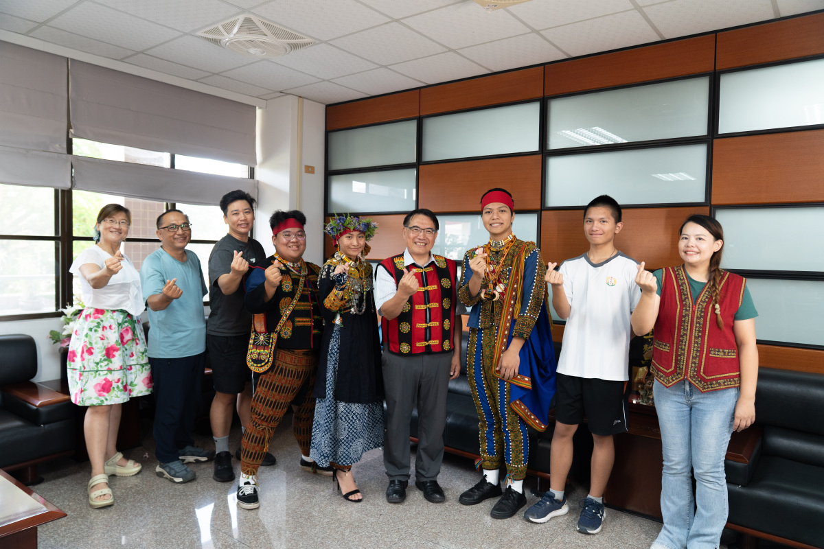 國立潮州高中榮獲至善基金會第三屆「校園族群友善獎」團體獎