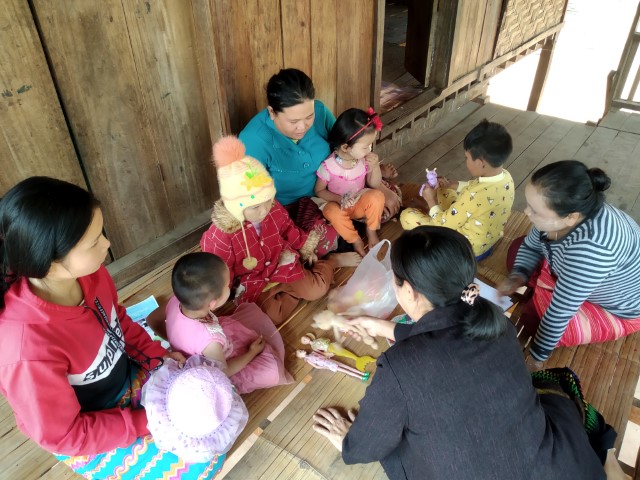 我們在緬甸培力照顧者親職教育知能