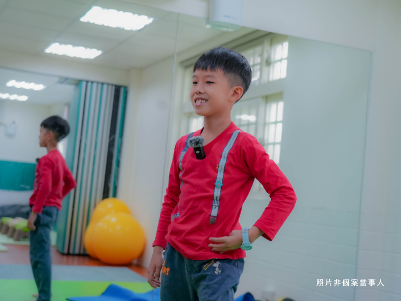 【至善基金會 | 編織幸福搖籃】引導孩子重新建立對世界的感受、提升情緒穩定度，並幫助大腦回到整合、平衡的狀態。