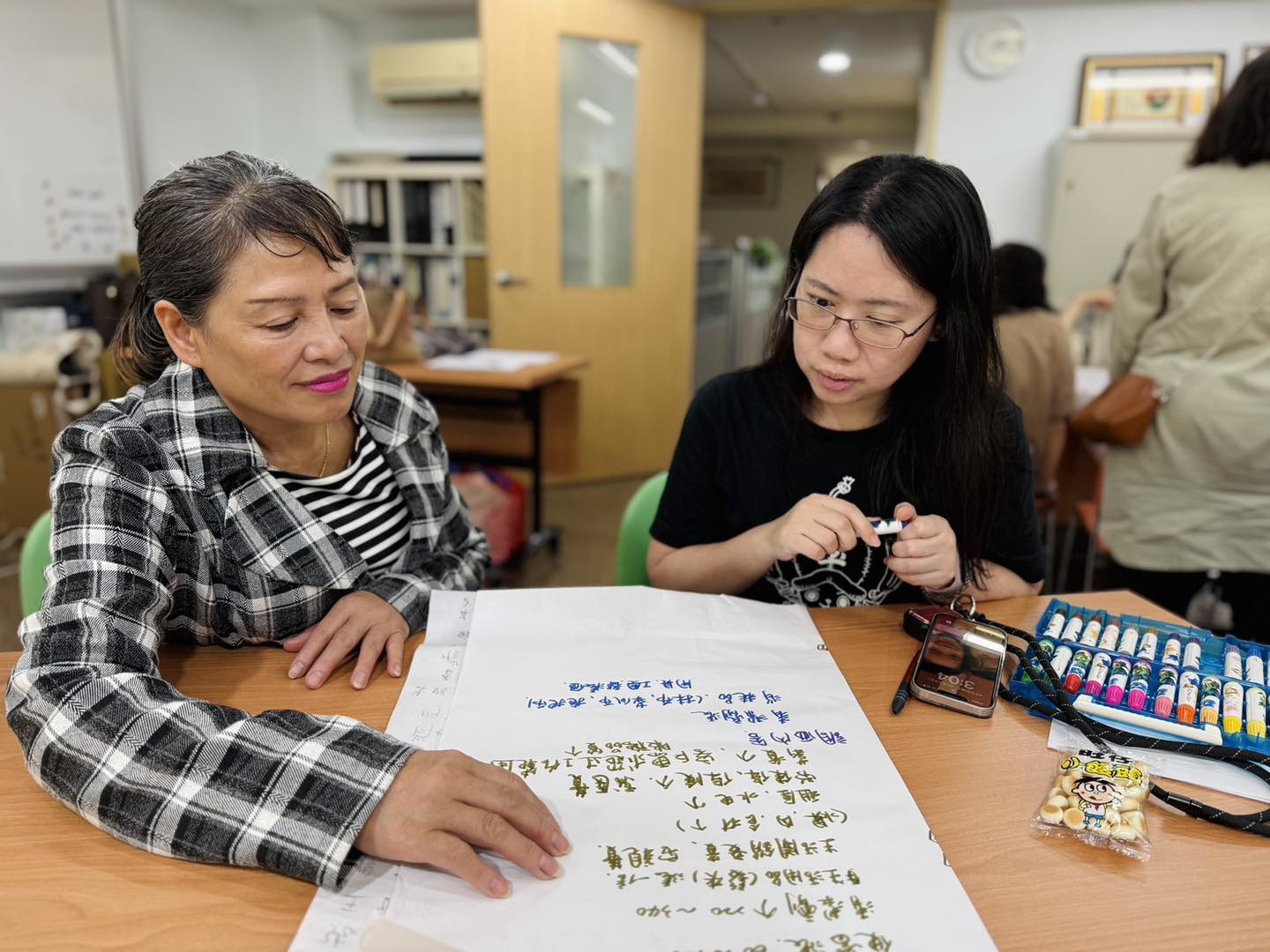 翻轉女性貧窮化的起點：當清潔工作不只是賺錢，也是重建尊嚴的開始