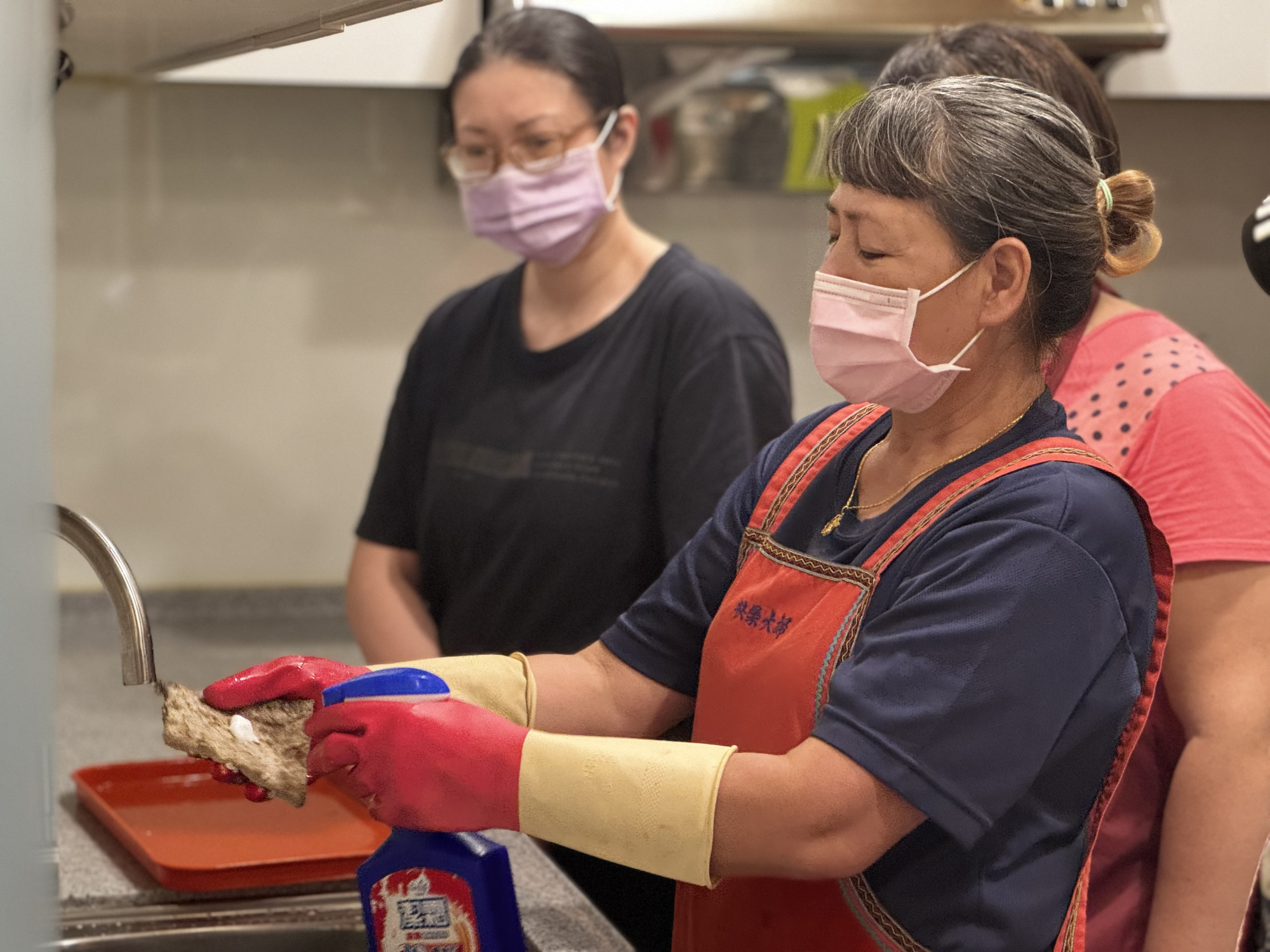 至善快樂大掃，培力都市原住民媽媽的家事服務專業